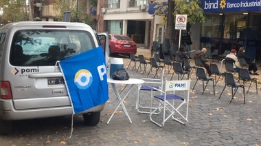 Juntos por el Cambio y el Frente Todos se cruzaron en las redes por la atención a jubilados