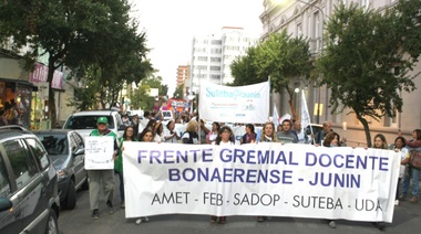 Gremios docentes de Junín piden a Petrecca mayor inversión en educación