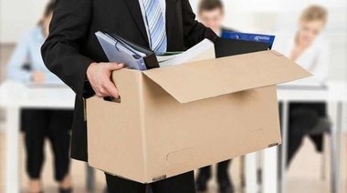 Extienden la prohibición de despidos sin causa hasta fines de septiembre