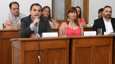 Arremetida del FdT sobre la gestión de Aiola en Chacabuco: "estado nacional presente, municipal ausente"