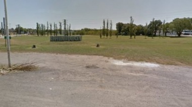 Iba a despedirse de su padre, pero no lo dejaron entrar y el hombre murió