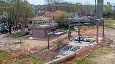 Funcionarios provinciales recorrieron la obra de la estación de bombeo cloacal