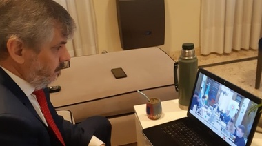 Clases presenciales, turismo y nueva etapa de flexibilizaciones, temas de Kicillof con intendentes