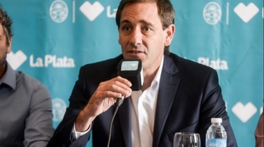 Intendente de La Plata dijo que la ley que prohíbe las reelecciones "está mal aplicada"