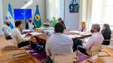 Reunión para comenzar a diagramar la post pandemia en Junín