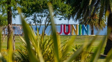 Con la vuelta del turismo a la provincia, reabrieron las puertas de la Laguna de Gómez