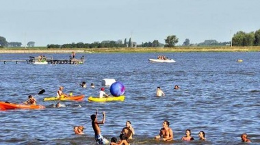 Otro fin de semana de plena ocupación turística en la Laguna de Gómez