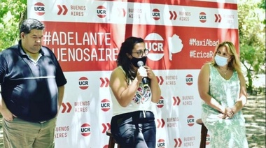 Revilla cerró la campaña 2020 en la tercera sección con un fuerte respaldo de las mujeres de la UCR