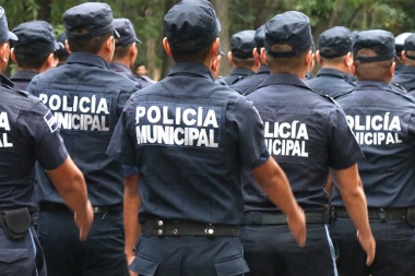 Kicillof analiza la creación de una nueva policía municipal