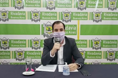 A la calle con barbijo: Reynoso anunció nuevas medidas en Rivadavia