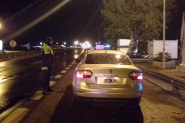La policía inició el protocolo ante la llegada de un juninense proveniente de Ecuador