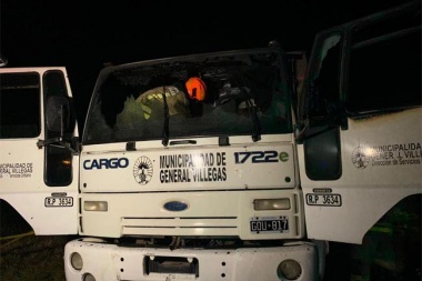 Se incendiaron dos camiones recolectores de basura y desde el municipio sospechan sabotaje
