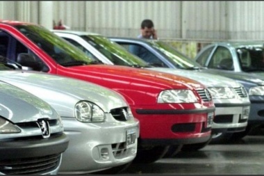 Efecto dólar blue: el precio de autos usados sube hasta 6 por ciento