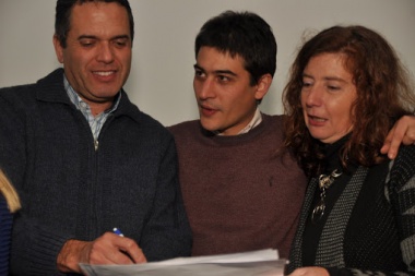 En medio del paro, Unidad Ciudadana pide que el municipio convoque a la comisión de relaciones laborales