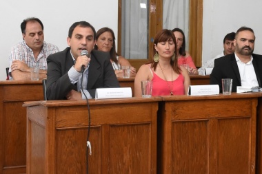 Arremetida del FdT sobre la gestión de Aiola en Chacabuco: "estado nacional presente, municipal ausente"