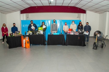 Se entregaron los primeros créditos del Programa Municipal de Microcréditos