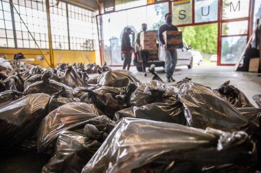 Extra SAE: el Municipio entregó 800 módulos de alimentos a alumnos de escuelas de Junín