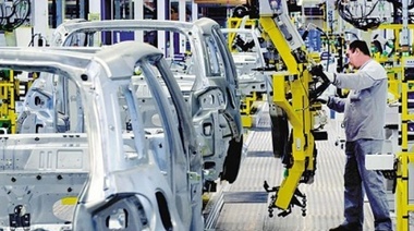 Con una caída del 18,3 %, la producción de vehículos augura por la remontada