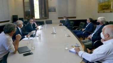 El Gobierno y el campo acordaron y se garantizará el abastecimiento de maíz