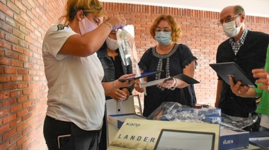 Junín y Chivilcoy recibieron de provincia los insumos para el armado de la posta de vacunación