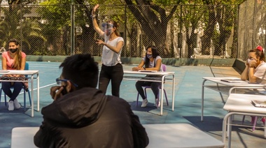 Un tuit de Petrecca y un nuevo cruce en las redes entre JXC y el FdT