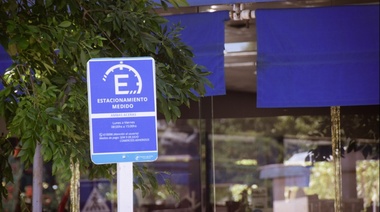 Ya funciona el nuevo sistema de estacionamiento medido en 9 de Julio