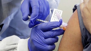 Provincia lanza botón digital para denunciar casos de vacunación irregular