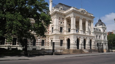 Un grupo de bonistas le hace juicio a la Provincia por la deuda defaulteada