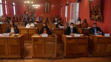 El meonismo reclamó por el Consejo Económico y Social y afirmó que JxC tiene "dormido" el proyecto