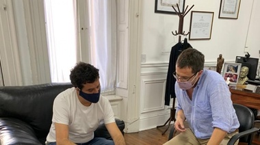 Nuevo gesto de unidad PRO-UCR: Vivani estuvo con Abad