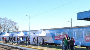 El tren sanitario de la provincia llegó a la ciudad cabecera de Chacabuco