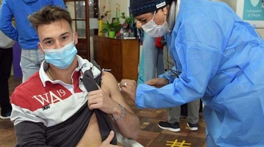 Ya hay más de 400 mil menores inscriptos para recibir la vacuna en la provincia