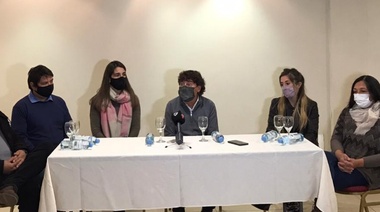 Micheli arremetió contra la Junta Electoral del FdT por bajar su lista: "no le hacen bien a la democracia"