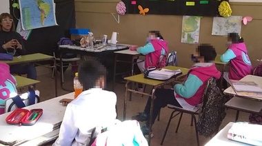 Candidata del FdT en Rivadavia dio una charla en una escuela sin respetar protocolos de prevención