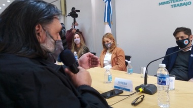 Kicillof ofreció el 45,5% para los docentes y quedó a tiro de sellar el acuerdo