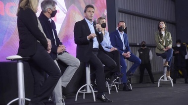 "Se vota entre quienes promovían la timba financiera y quienes congelamos las tarifas”