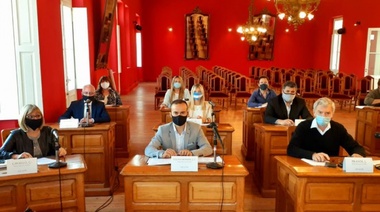 "De P.A.S.O la flexibilización sanitaria", ironizó Juntos Junín tras las medidas provinciales