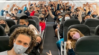 La oposición pide informes a Kicillof sobre el plan para que los egresados viajen gratis