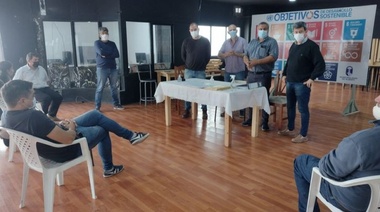 Apertura de sobres de la licitación para construir un Centro de Desarrollo Infantil en Alberti