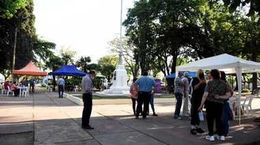 La salida de Gabinete tuvo lugar en la Plaza Bernardino Rivadavia de Moquehuá