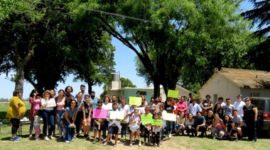 Impulsan petitorio para la creación de una escuela secundaria en Campo La Cruz
