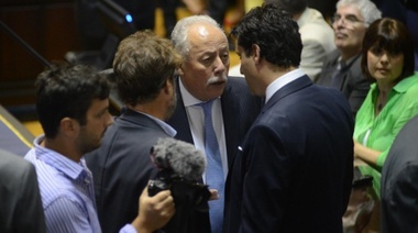 Asaltaron a un diputado bonaerense: lo ataron, se llevaron dinero y un auto