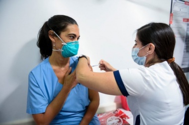 Más de 100 mil vacunados y 1.250.000 inscriptos en la provincia