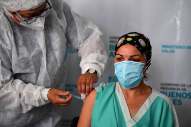 Entre enero y febrero trepó al 70% la voluntad de vacunarse contra el coronavirus