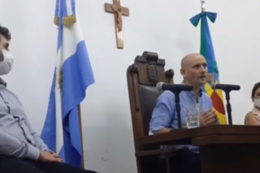 Con elogios a Fernández y Kicillof y críticas a Macri y Vidal, Lago abrió sesiones del Concejo
