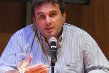Concejal del FdT afirmó que "no hay vacunados por izquierda" en Junín
