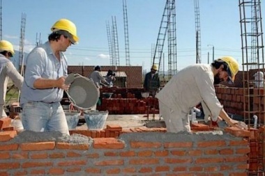 Gobierno lanza 87.000 créditos para la refacción y construcción de viviendas