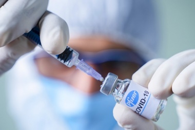 Llegaron las primeras dosis de  Pfizer a la Región Sanitaria III