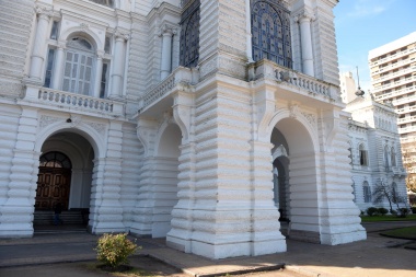 Allanaron la Municipalidad de La Plata por la causa sobre “La Gestapo”