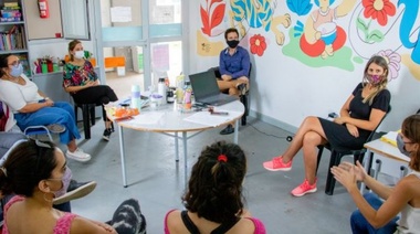 Reunión de trabajo para difundir los programas, talleres y herramientas a los barrios de Junín